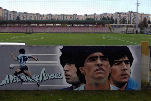maradona-120BE25D3D-5DB4-9F94-17A7-C61EFFC57EBA.png